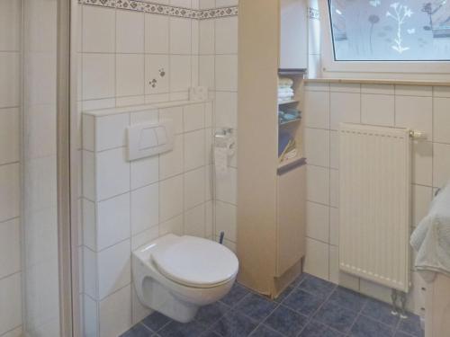 Apartment Donau by Interhome in โดเนาเอส์ชินเกน