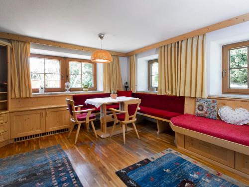 Holiday Home Ferienhaus Gasser-2 by Interhome in Uderns