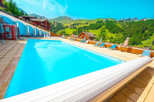 مسبح, Le Panoramix in لا بلاجني