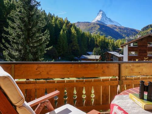 Apartment Obri Tuftra-7 by Interhome Zermatt