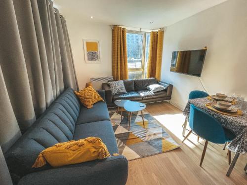 Modern, Stylish Apt 1 Min From New St Station