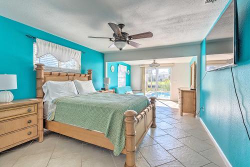 Pet-Friendly Waterfront Paradise with Dock on Gulf! - image 9