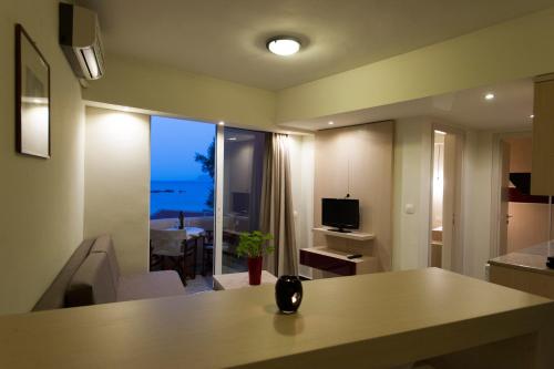 Seafalios - image 5