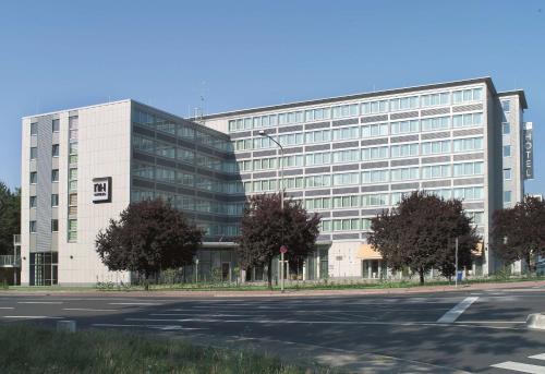 NH Frankfurt Niederrad, Frankfurt nad Menem