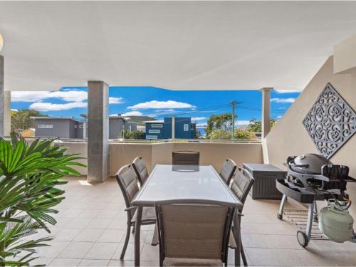 Villa Serene 3 6-10 Market Street - Surfside Apartments WiFi water views Air Con Pool - image 5