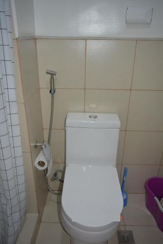 Paranaque SM-Sucat Field Res. Bldg 5, 2/F, 2BR with Balcony, Manila (fotografie 7)
