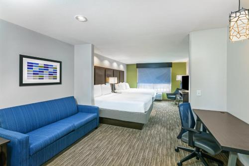 Holiday Inn Express Lakeway - main image