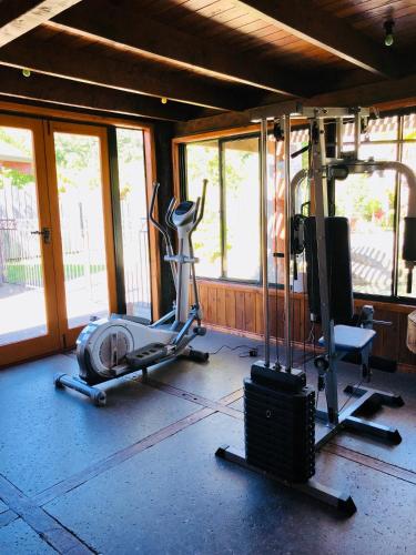 Superior Chalet image 2