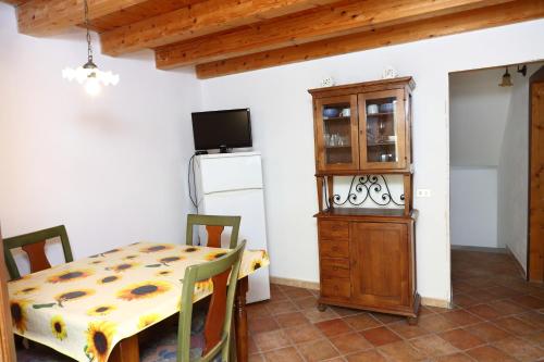 Two-Bedroom House image 3