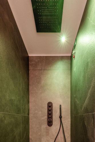 Nidaris - Luxury Private Spa Suites