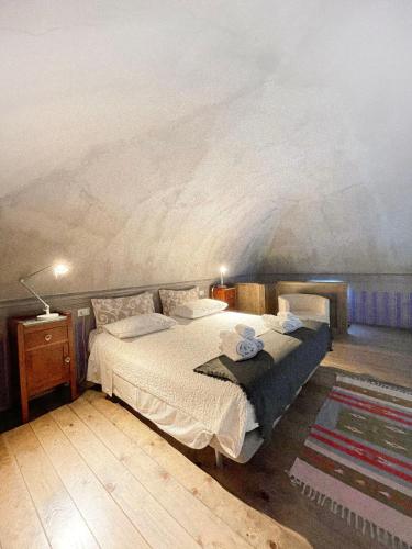 One-Bedroom Apartment - Split Level Ametista image 5