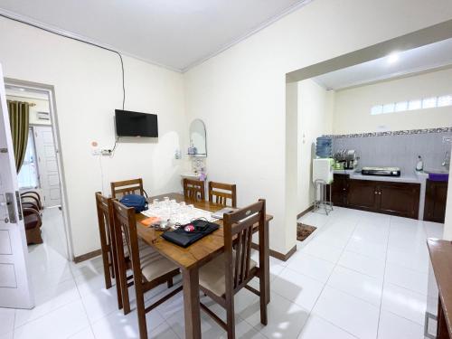 Rumah Umi AWR