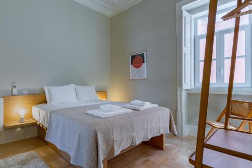 Pombaline Building W/Pool by LovelyStay