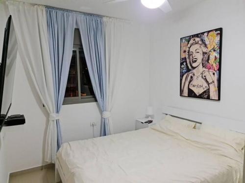 מרחק נגיעה בתקווה in Petah Tikva