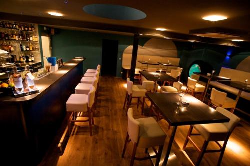 Restaurant & Design Hotel Noem Arch - image 3