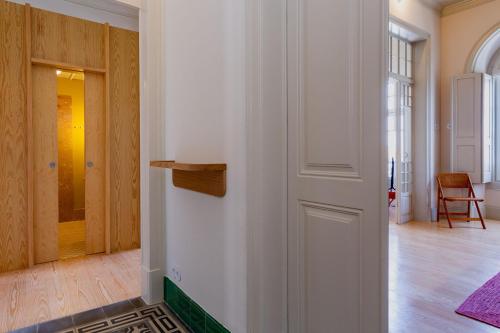 Pombaline Building W/Pool by LovelyStay