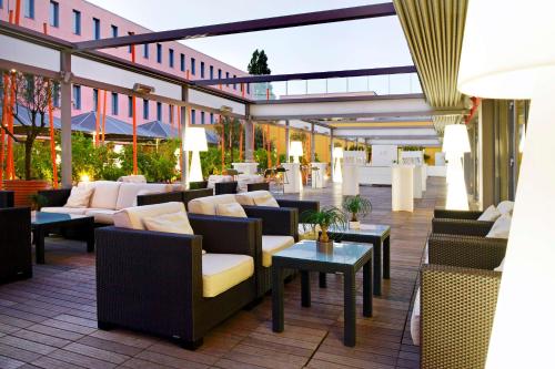 外部景觀, 圖盧茲機場麗笙酒店 (Radisson Blu Hotel, Toulouse Airport) in 布拉尼亞克