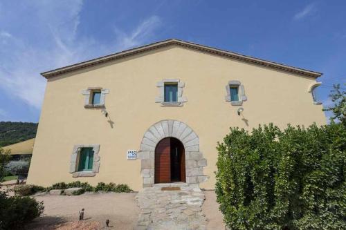  Masía Rural cerca Costa Brava para 30 in Barcelona