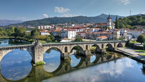  Os Poetas, Pension in Ponte da Barca bei Ázere