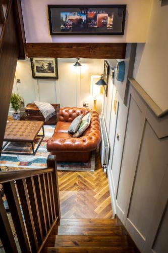 Sorley Boys Snug - image 7