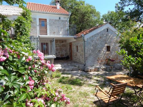House Paklenica stone beauty - Location saisonnière - Starigrad-Paklenica