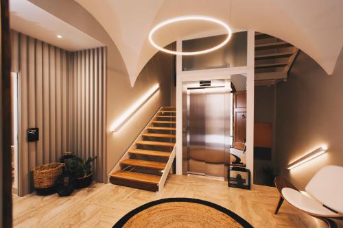 Apartment with Balcony image 2