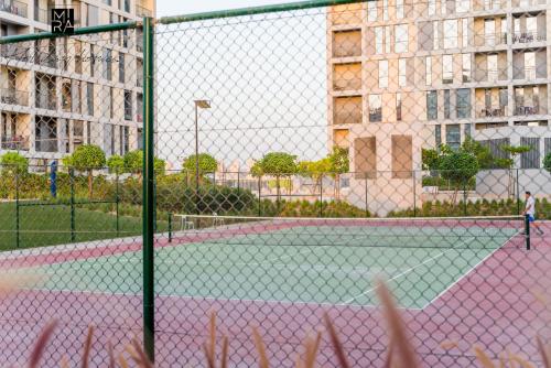 Mira Holiday Homes- New 1 bedroom in Midtown - Parking & WIFI