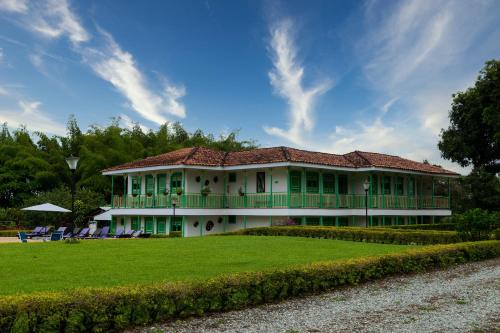 Hotel El Eden Parque Del Cafe