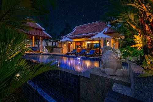 Villa Togian | Unique 3BR villa with private pool | Naiharn beach