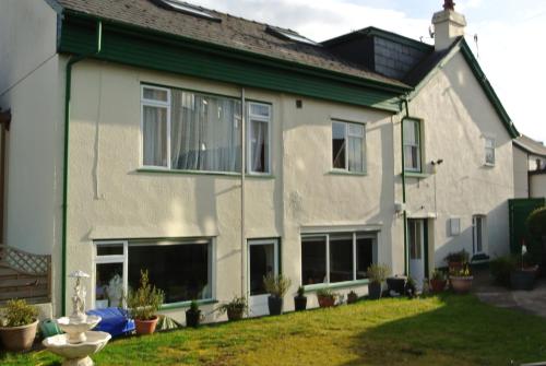 Old Castle Farm Guest House - image 4