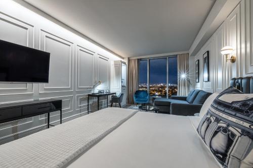 room detail thumbnail 0