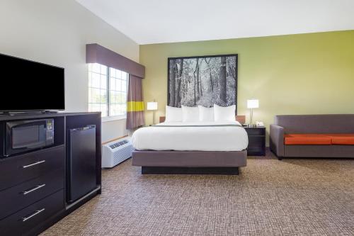 Super 8 By Wyndham Emmetsburg