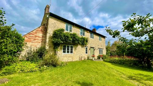 Home Farm Bed & Breakfast, Stony Stratford, Buckinghamshire
