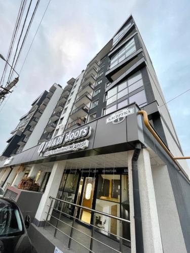 Здаються в оренду подобово АПАРТАМЕНТИ ZONEofCOMFORT Поруч з центром міста, затишні та комфортні для in Chernivtsi