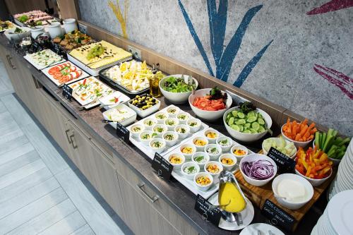328402219 Golden Tulip Krakow Kazimierz
