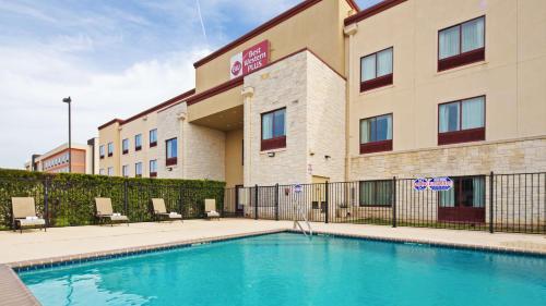 Photo - Best Western PLUS Austin Airport Inn & Suites