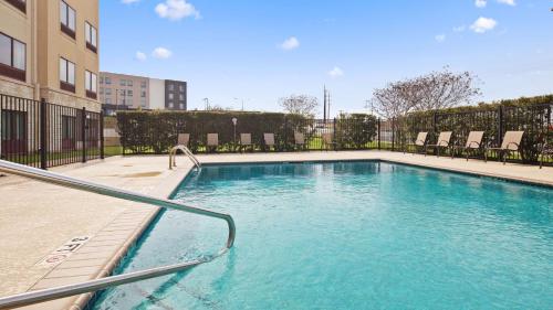 Best Western PLUS Austin Airport Inn & Suites