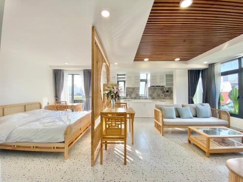 Nice apartment, full high-class furniture, Near the river