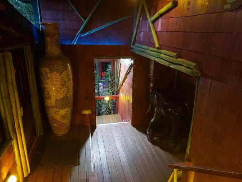 Chalet Kilauea - image 8