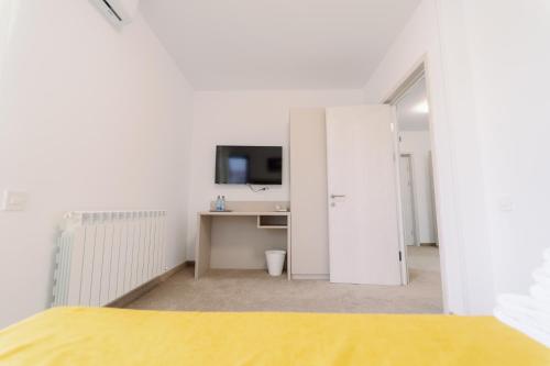Apartment image 2
