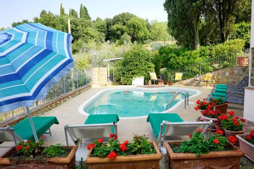  Antica Pietra holiday house with pool, Pension in Montaione