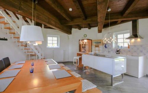 Urlaubsmühle Fortuna St. Peter-Ording (Urlaubsmuhle Fortuna St. Peter-Ording) in Helgoland