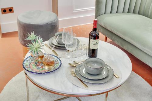 AMAZING HISTORICAL PARISIEN FLAT NEXT TO LOUVRE AREA ! - 3 - 편의 시설/서비스