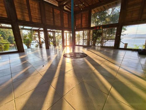 Gyógyfürdő, Paraiso Azul Retiro in Freguesia de Santana