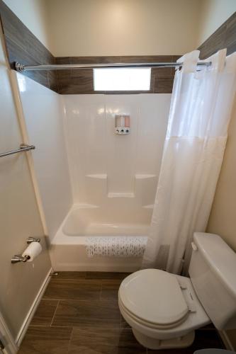 *NEW* Modern Designer Townhome in a Calm Gated Subdivision with Private Terrace!