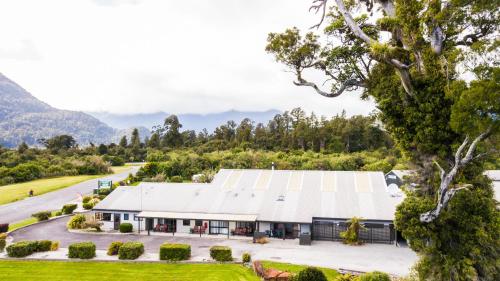 ASURE Aspiring Court Motel in ฮาสท์