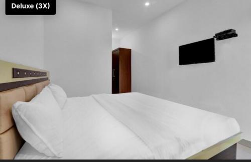 Harshada Guest House