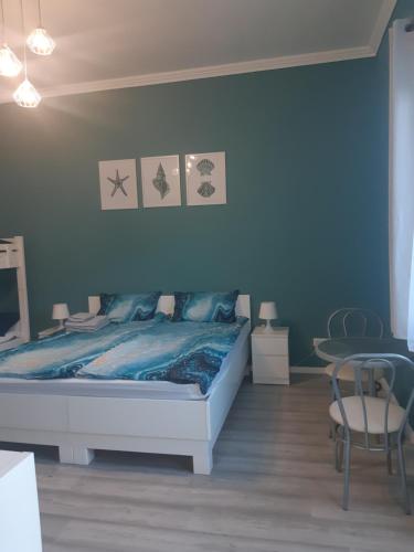 Ta'karos apartman