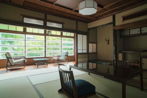AKANE Japanese-Style Room with River View
