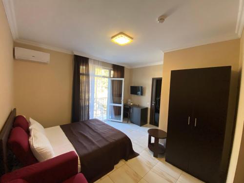 Gelendzhik Hotel - image 10